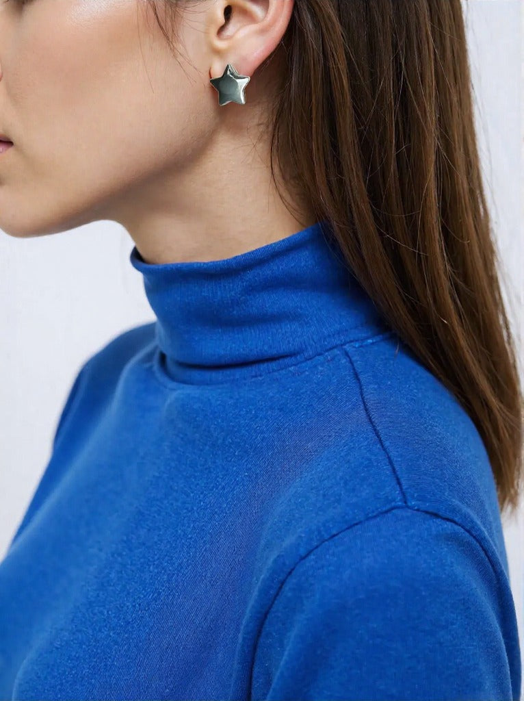 Shiny Silver Star Stud Earrings – Bold Statement Style